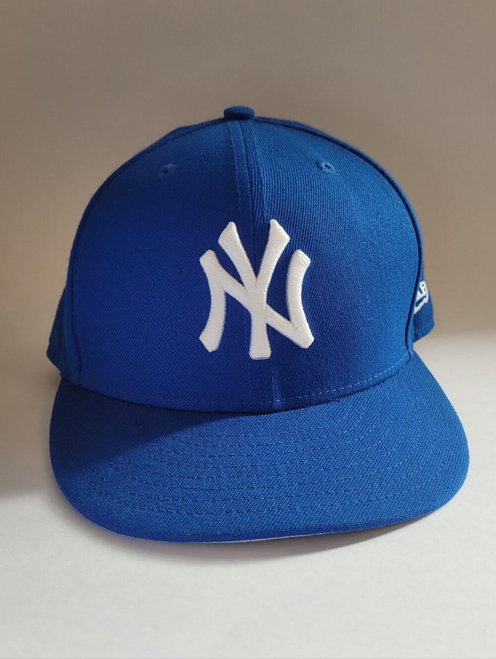 New Era NY Yankees 59FIFTY Gray Bottom Fitted Hat Royal Blue Size 7 1/2